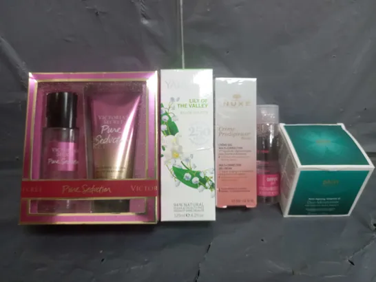 BOX OF APPROXIMATELY 15 ASSORTED HEALTH & BEAUTY ITEMS TO INCLUDE - YARDLEY LILY OF THE VALLEY , NUXE MULIT CORRECTION GEL CREAM , SKIN RESEARCH DUO MOISTURISER ETC