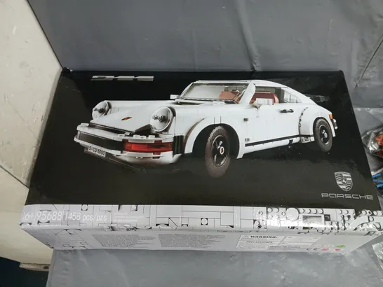 BOXED PORCHE 911 BUILDING BLOCKS 