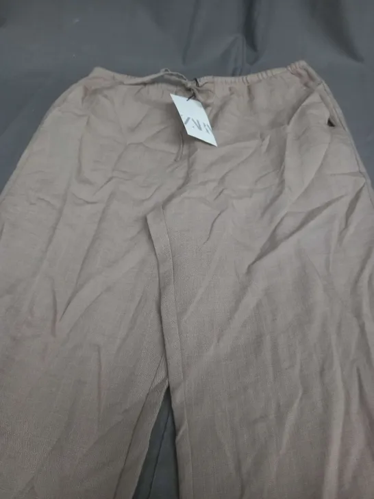 ZARA LIGHT BROWN BAGGY PANTS - MEDIUM