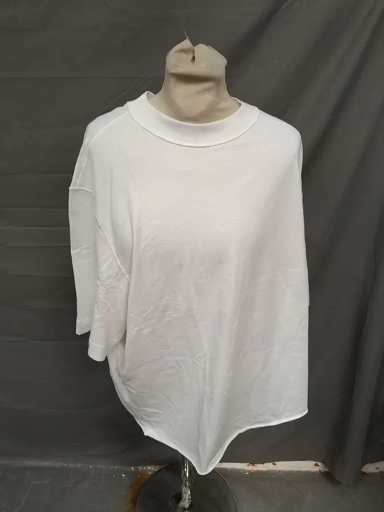 ABERCROMBIE & FITCH WHITE CROPPED T-SHIRT - XL