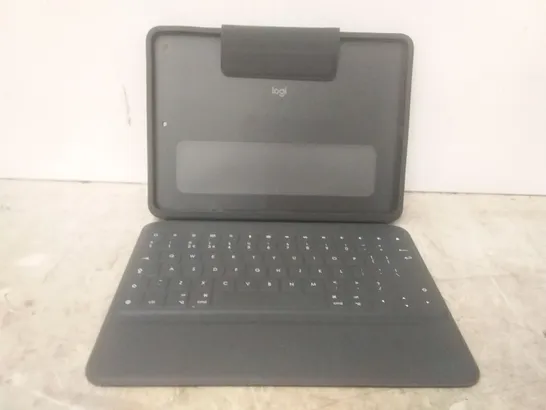 BOXED LOGITECH TABLET KEYBOARD CASE 