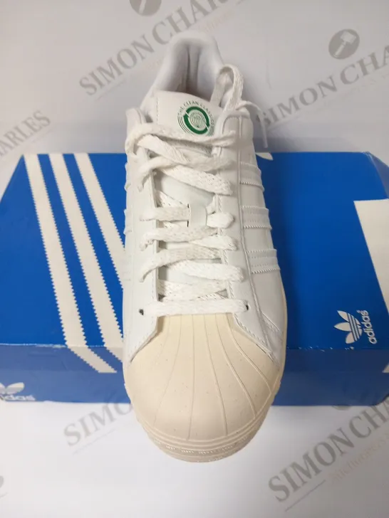 BOXED ADIDAS SUPERSTAR FW2292 SIZE 7.5