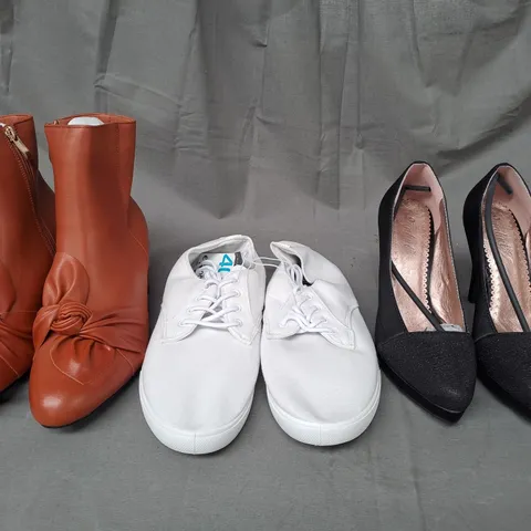 BOX OF APPROXIMATELY 10 ASSORTED PAIRS OF SHOES IN VARIOUS COLOURS, STYLES, AND SIZES