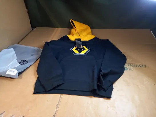 WWFC ESSENTAIL LARGE CREST HOODIE SIZE 12/13YO