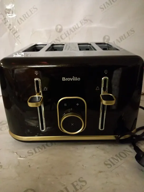 BREVILLE AURA 4 SLICE TOASTER