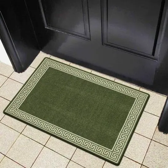 FOUGERES DOORMAT// SIZE: 40 X 60CM 