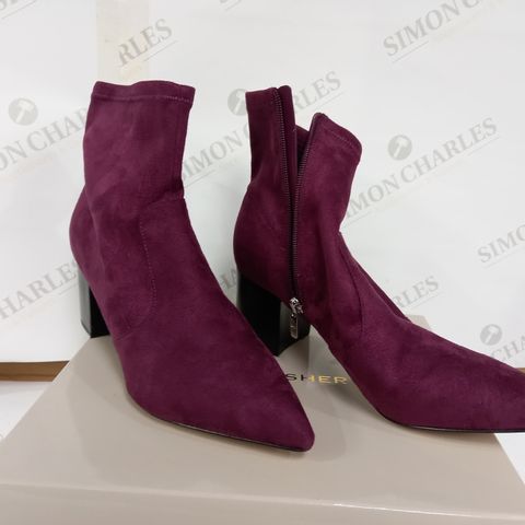 BOXED PAIR OF MARC FISHER BOOTS (PURPLE, 9M)