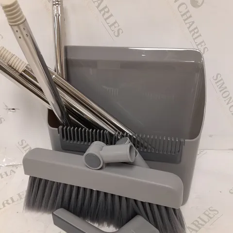 UNBRANDED BRUSH AND BUCKET
