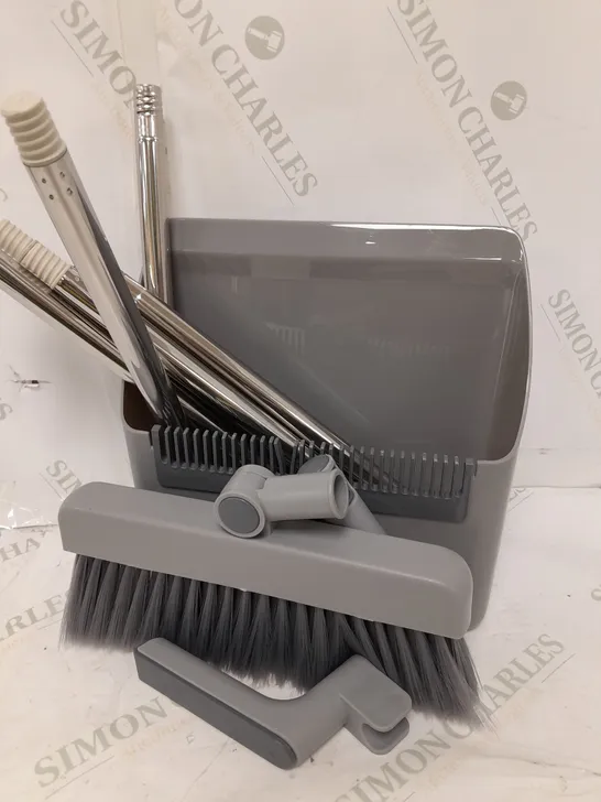 UNBRANDED BRUSH AND BUCKET