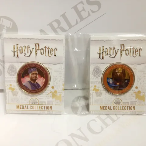 BOX OF 4 HARRY POTTER WORLD OF WIZARDING COLLECTABLE MEDALS INCLUDING NIMBUS 2000, COLIN CREEVEY AND KINGSLEY SHACKLEBOLT