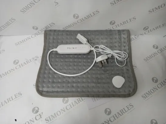 BOXED HEATED PAD IN GREY 40 X 60 CM