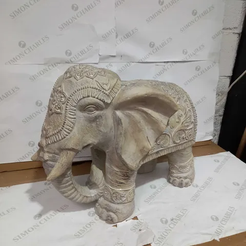 MY GARDEN STORIES ELEPHANT SCUPLTURE - COLLECTION ONLY