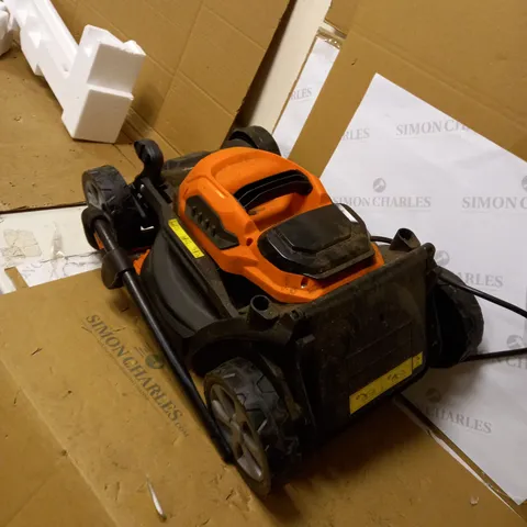 YARDFORCE LAWNMOWER