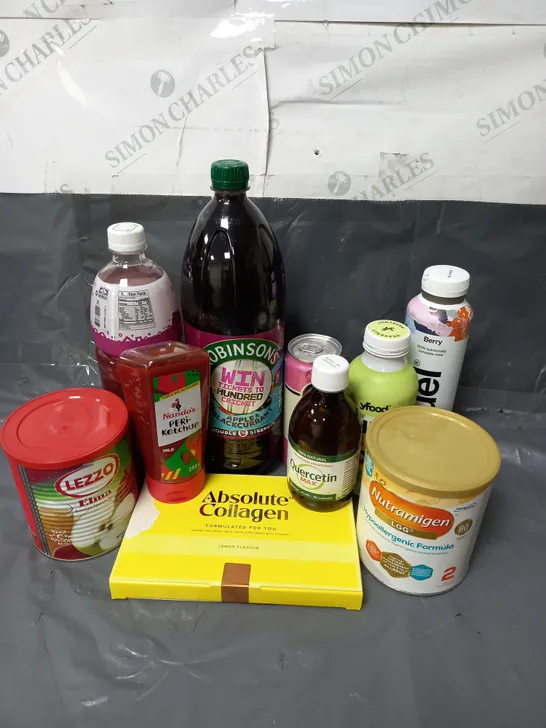 APPROXIMATELY 10 ASSORTED FOOD & DRINK ITEMS TO INCLUDE - ROBINSONS APPLE & BLACKCURRENT CORDIAL - ABSOLUTE COLLAGEN LEMON FOOD SUPPLEMENT - NANDO'S PERI-KETCHUP - ETC