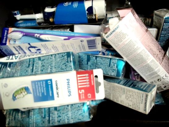 LOT OF APPROXIMATELY 30 DENTAL CARE ITEMS, TO INCLUDE TOOTHBRUSHES, TOOTHPASTE & DENTAL TOOLS