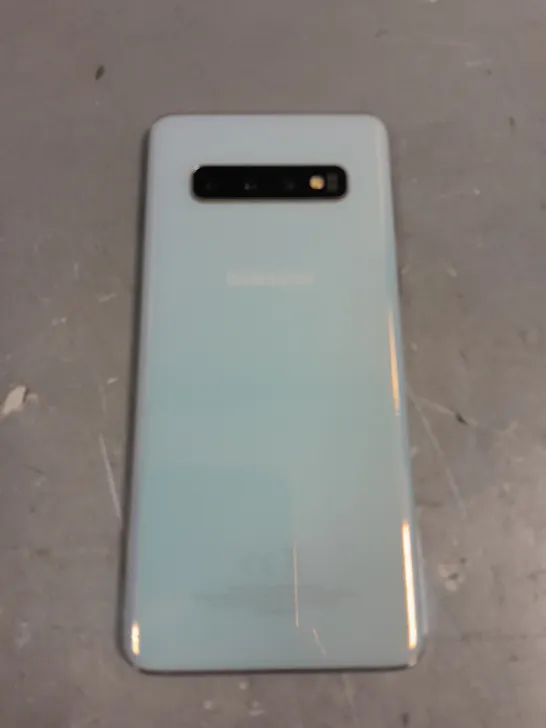 SAMSUNG GALAXY S10 SMARTPHONE 