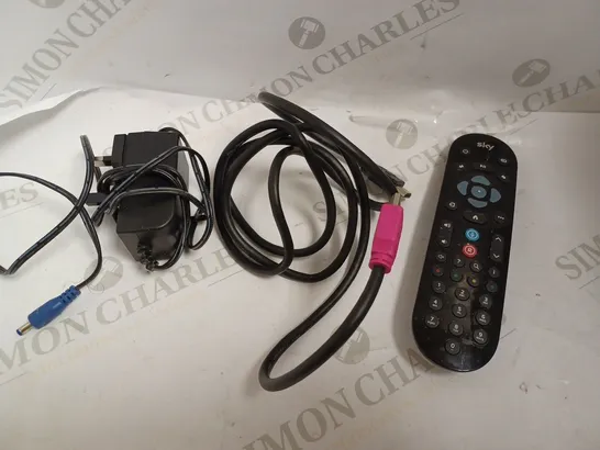 SKY Q REMOTE WITH HDMI CABLE