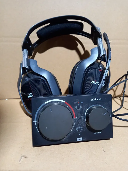 A40 TR WIRED GAMING HEADSET AND MIXAMP PRO 