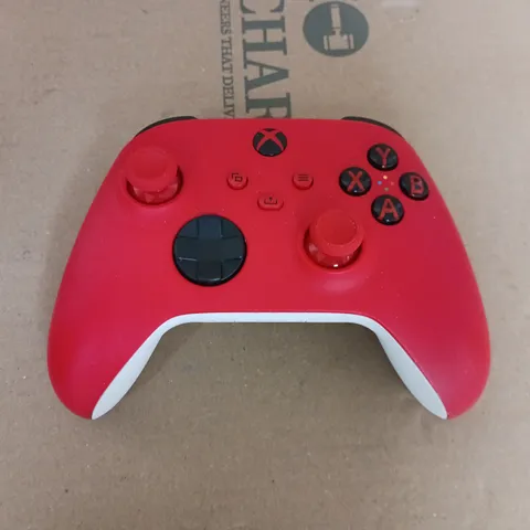 BOXED XBOX WIRELESS CONTROLLER 