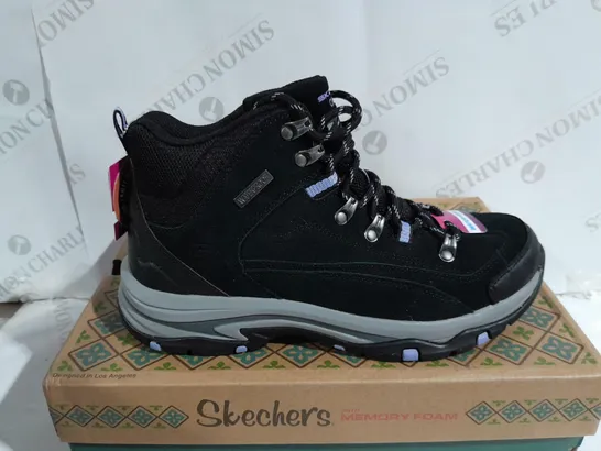 BOXED PAIR OF SKECHERS ALPHA WATERPROOF BOOTS BLACK UK SIZE 6