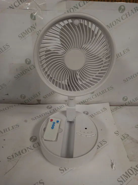 BELL & HOWELL OSCILLATING FOLDING RECHARGEABLE FAN, WHITE