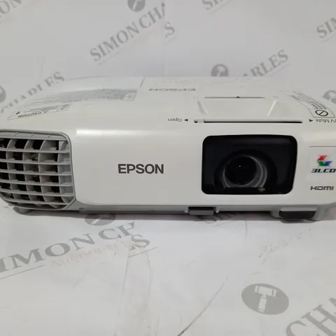 EPSON EB-X27 LCD DESKTOP PROJECTOR