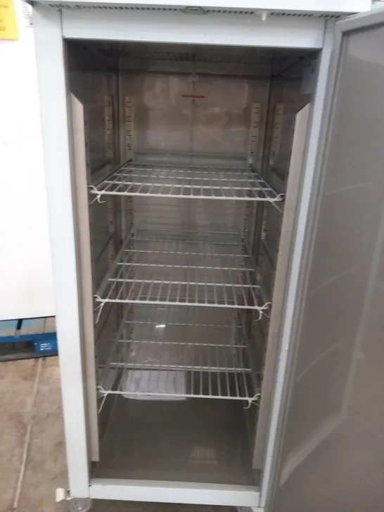 GENFROST GEN700H 650 LITRE UPRIGHT STORAGE FRIDGE