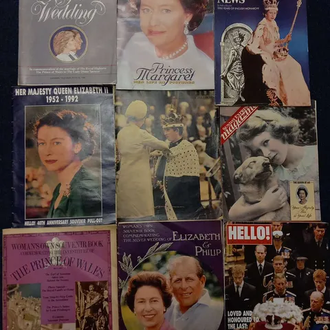 VINTAGE LARGE COLLECTION OF ROYAL FAMILY BOOKS,MAGAZINES, EPHEMERA AND NEWSPAPERS PULL OUTS