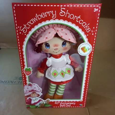 BOXED WIGWAM TOYS STRAWBERRY SHORTCAKE 40TH ANNIVERSARY SOFT DOLL