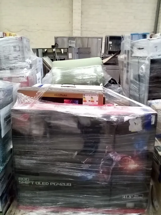 PALLET OF APPROXIMATELY 12 ASSORTED MONITORS INCLUDING: