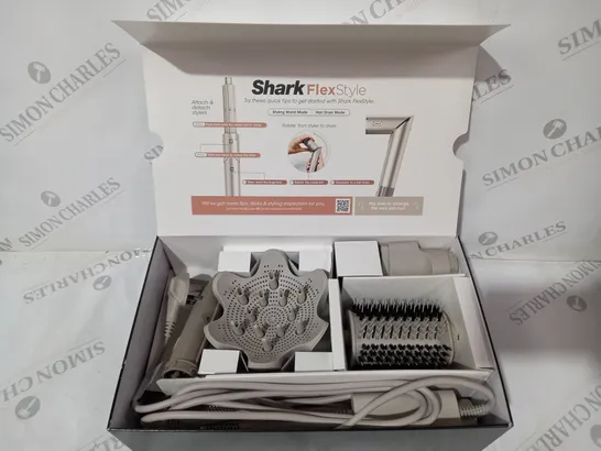 BOXED SHARK FLEX STYLE AIR STYLING AND DRYING SYSTEM