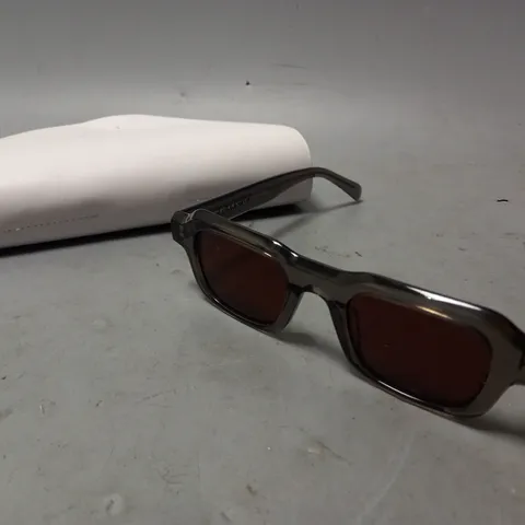 BOXED BLANK PREMIUM COLLECTION SUNGLASSES 