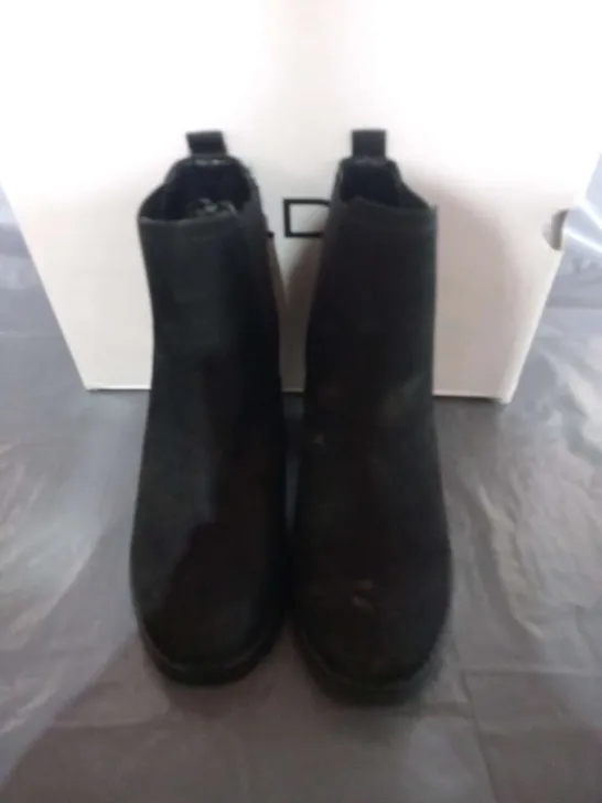 BOXED ALDO GALOREVIA BLACK ANKLE BOOTS SIZE 3