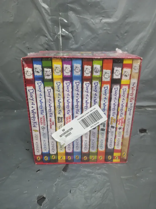 DIARY OF A WIMPY KID BOX OF BOOKS