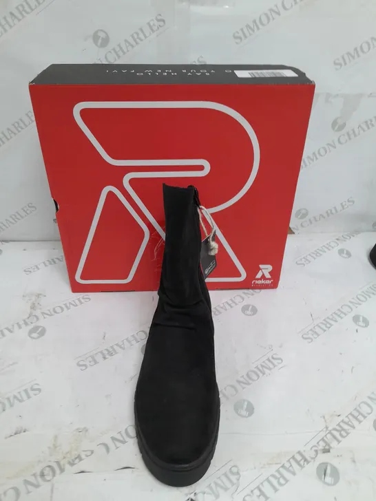 BOXED RIEKER BLACK FLEECE BOOTS SIZE 6.5