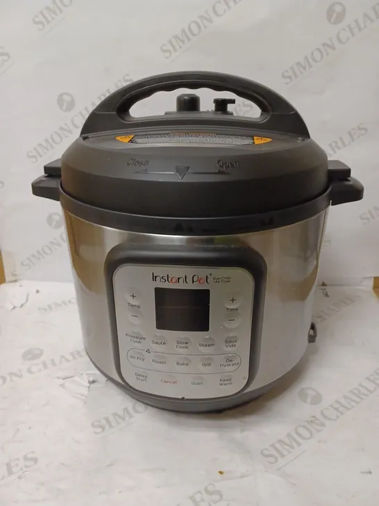 INSTANT POT DUO CRISP AIR FRYER MULTICOOKER