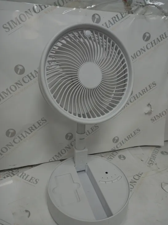 BELL & HOWELL OSCILLATING FOLDING RECHARGEABLE FAN, WHITE