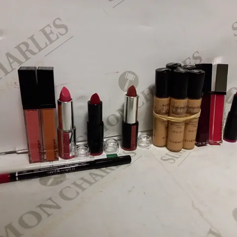 LOT OF APPROXIMATELY 26 GIVENCHY PRODUCTS TO INCLUDE LIP GLOSS (6ml) - 037 SECRET NUDE, ROUGE A LEVRES LIPSTICK (3.4g) - 201 ROSE TAFFETAS, LIP GLOSS (6ml) - 038 PINK EVOCATION, ETC