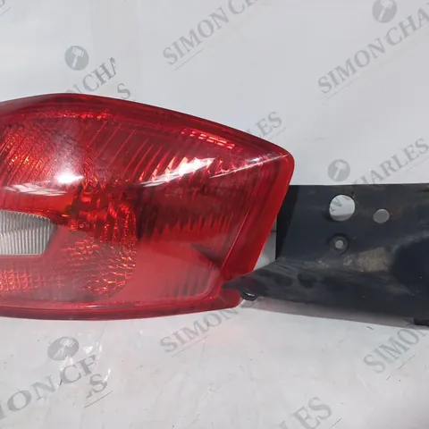 FORD KUGA C394 MK1 REAR RIGHT OUTER TAIL LIGHT