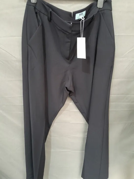 HAWES & CURTS NEW PLN TROUSERS IN NAVY - SIZE 16