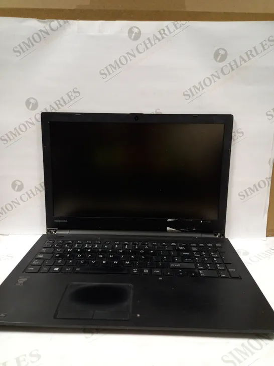 TOSHIBA SATELLITE PRO R50-B LAPTOP IN BLACK