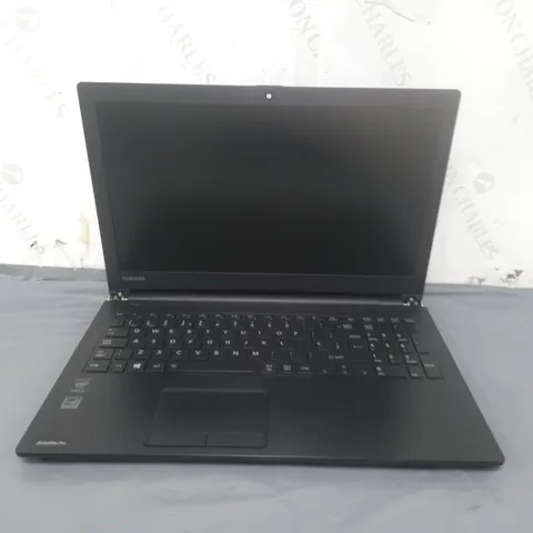 TOSHIBA SATELLITE PRO R50-B	15 INCH I3-4005U 1.70GHZ