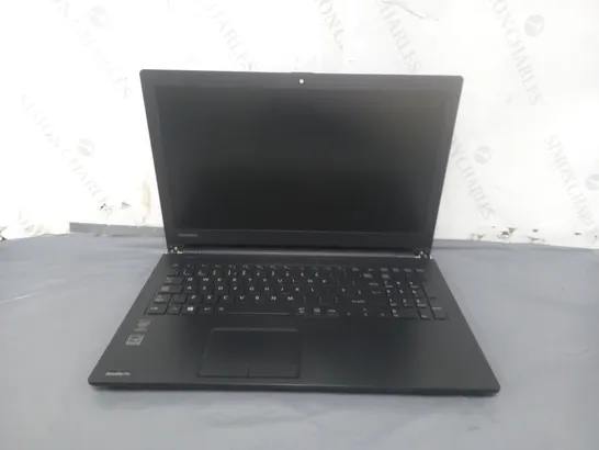 TOSHIBA SATELLITE PRO R50-B	15 INCH I3-4005U 1.70GHZ