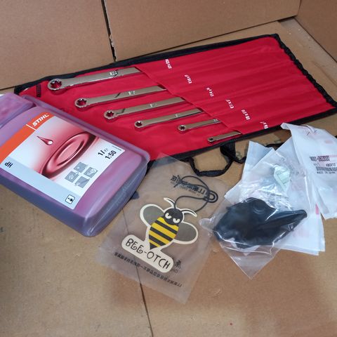 LOT OF APPROXIMATELY 5 ASSORTED VEHICLE PARTS/ITEMS TO INCLUDE TWO-STROKE ENGINE OIL, SPANNER SET, BEE AIR FRESHENER, ETC