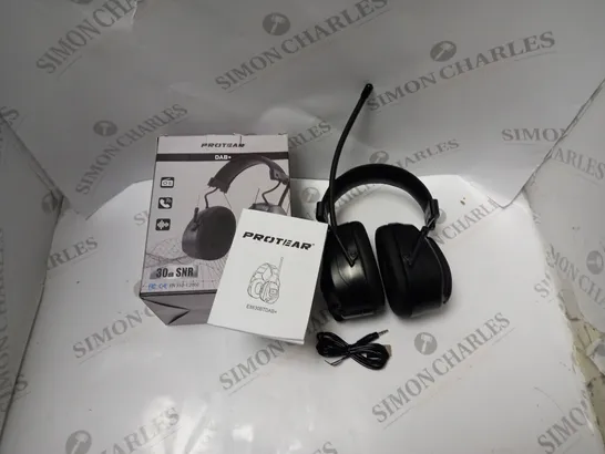 BOXED PROTEAR EAR DEFENDERS WITH BLUETOOTH AND RADIO (DAB/DAB+/FM), AUDIO/USB CABLE AND INSTRUCTIONS