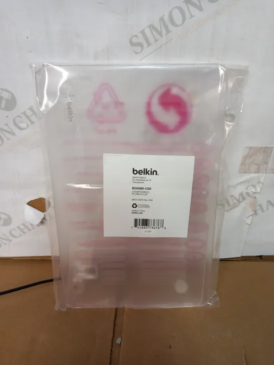 LOT OF 10 BELKIN SNAP SHIELDS FOR MACBOOK AIR 11 - TRANSPARENT