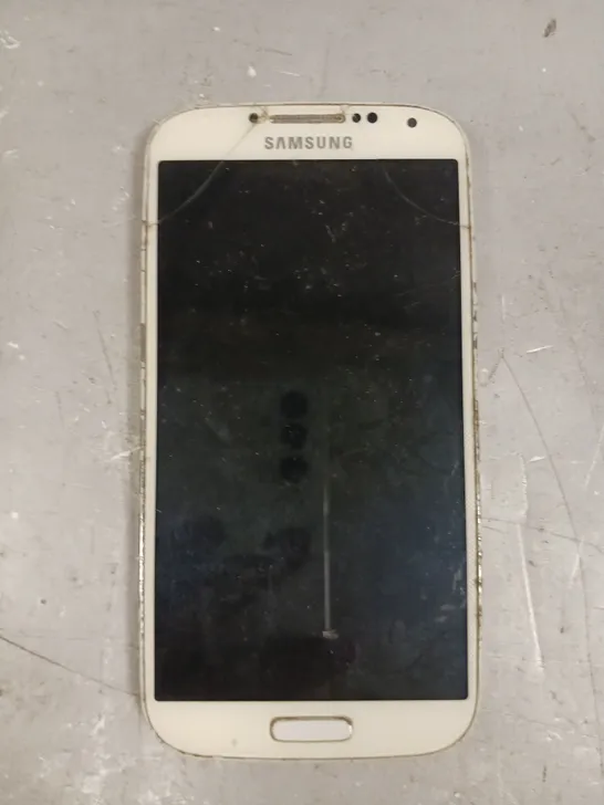 SAMSUNG GALAXY S4 SMARTPHONE 