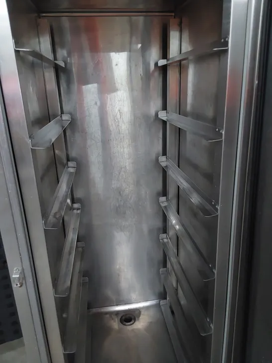 FOSTER SUPRA TALL COMMERCIAL FRIDGE, WITH TRAY RACKING