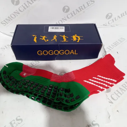 BOXED GOGOGOAL ANTI SLIP SPORTS SOCKS 