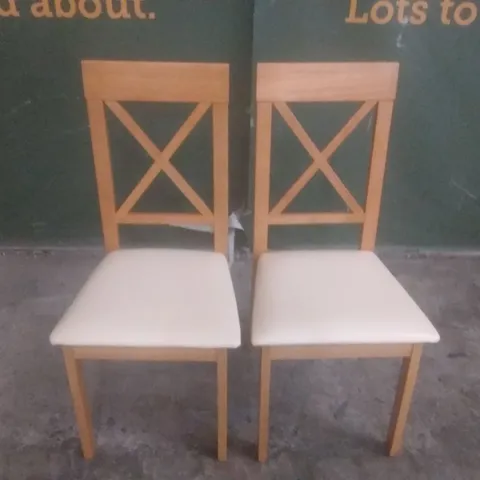 SET OF 2 OAK DINING CHAIRS (IVORY LEATHER SEAT PAD)